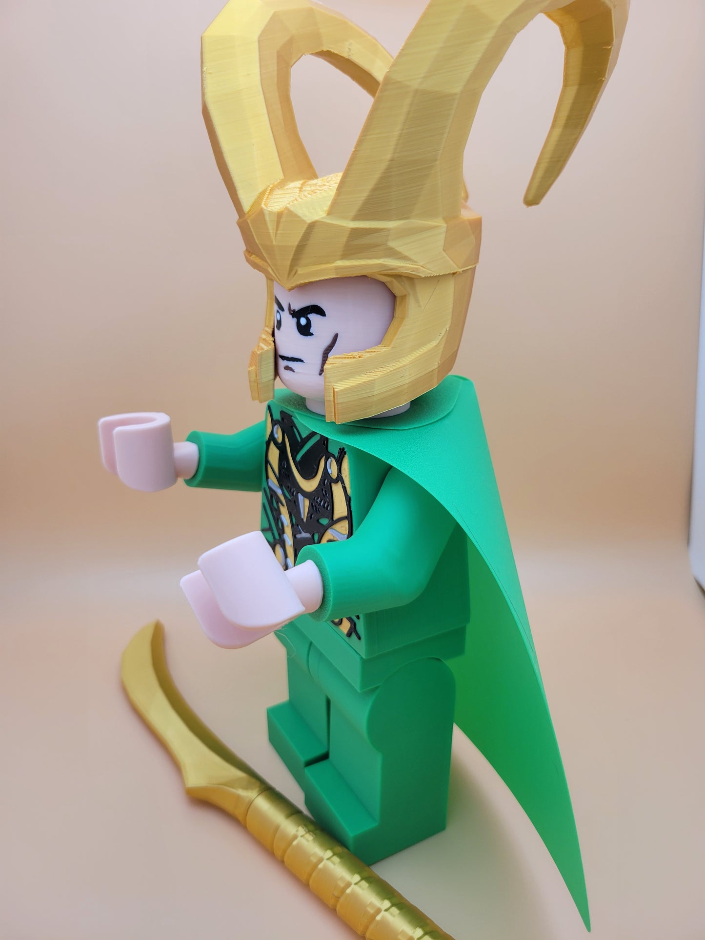 Loki - Big Brick Figure