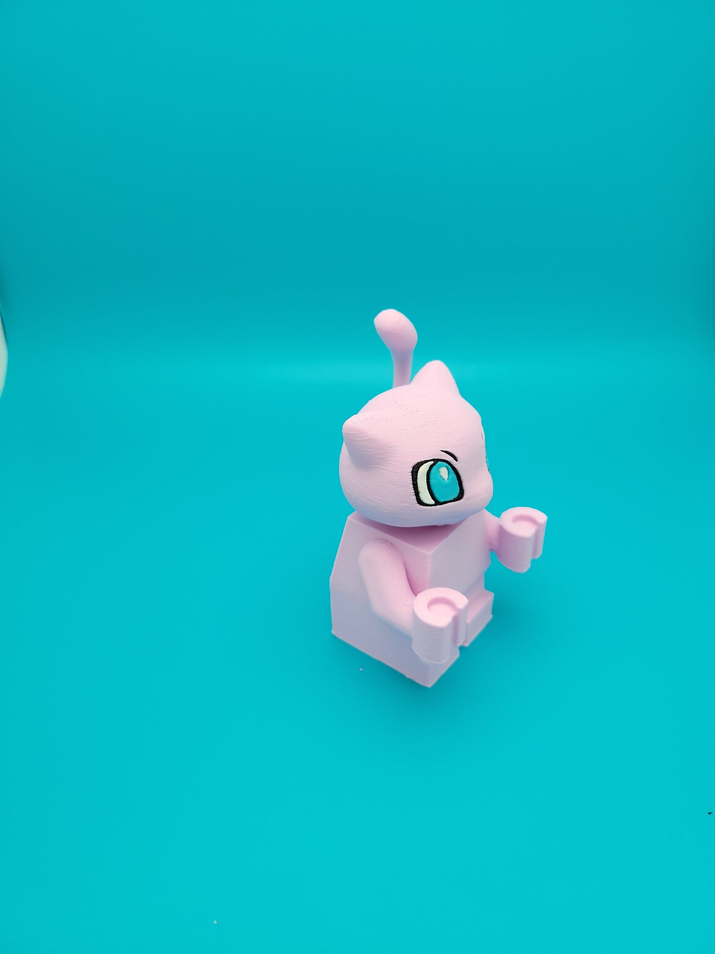 Mew - Pokemon Brick Figure