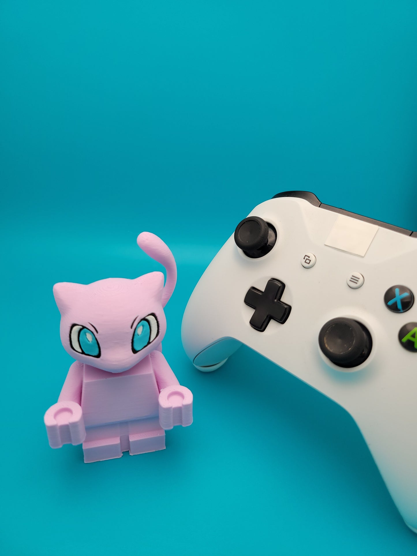 Mew - Pokemon Brick Figure