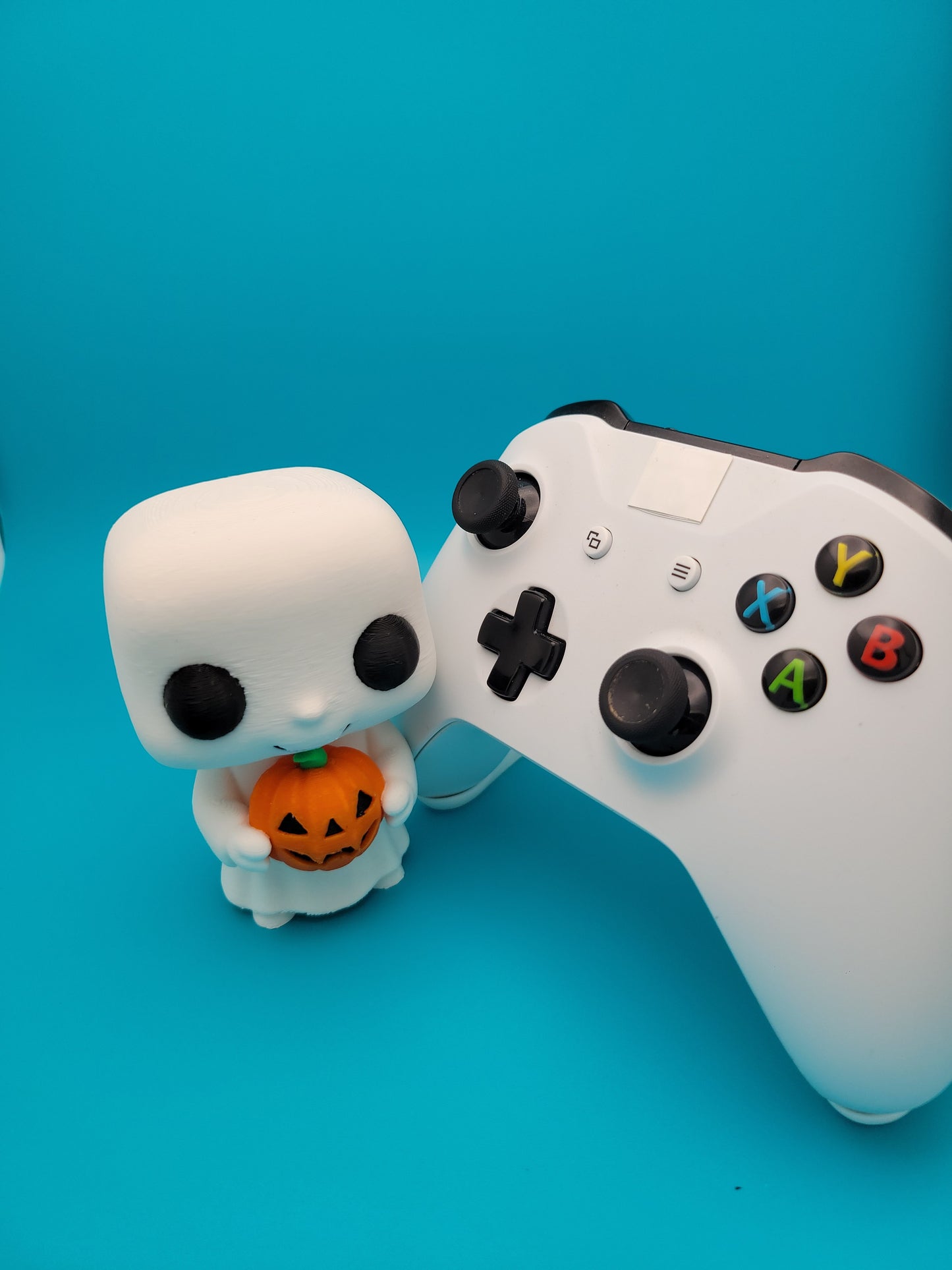 Ghost with Pumpkin - Funko-syle Fig